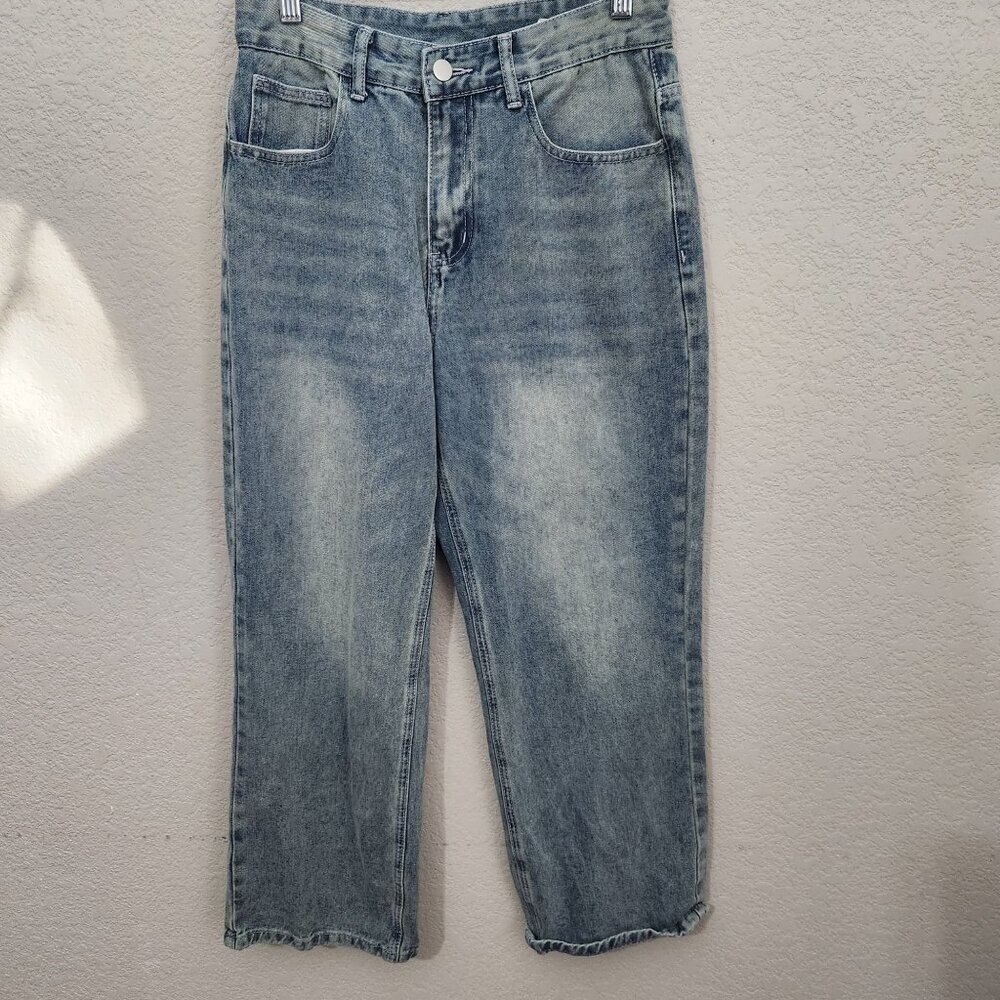 Womens Washed Blue Denim Crop Jeans XS Relaxed Fit Stretch Made In China